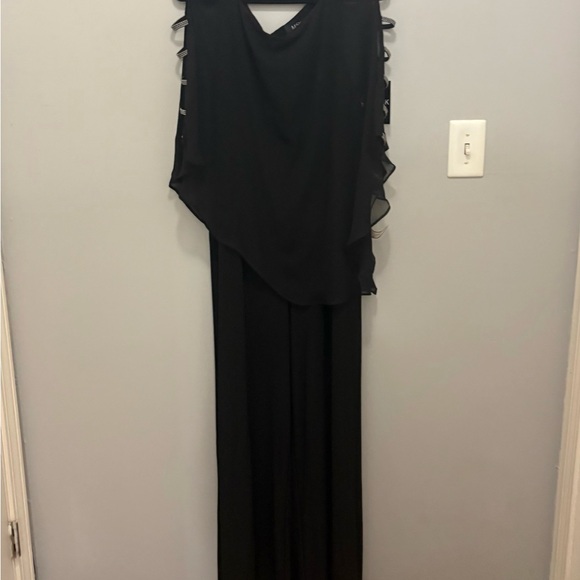 Elegant Black open sleeves with stones jumpsuit - Picture 4 of 14